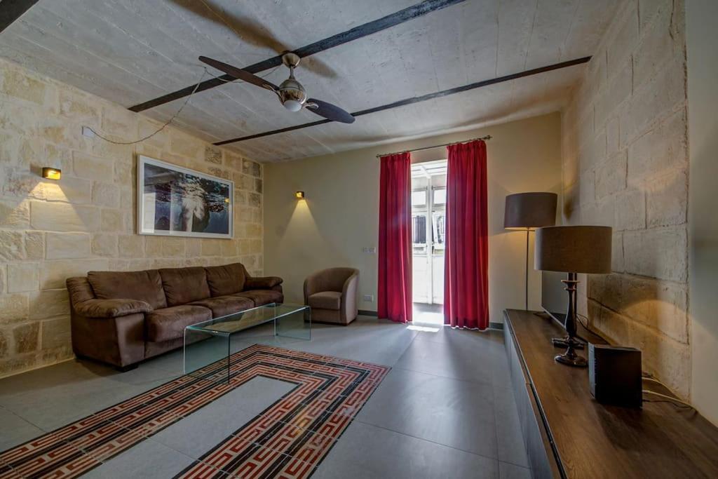 Vallettastay - Orangerie Two Bedroom Apartment 301 المظهر الخارجي الصورة
