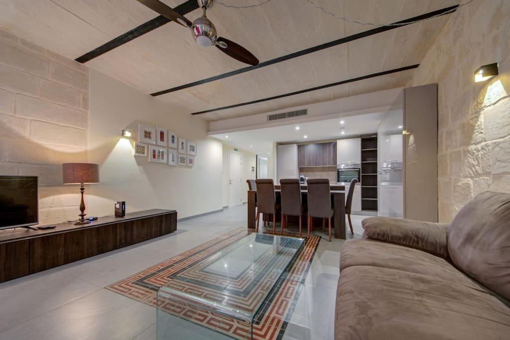 Vallettastay - Orangerie Two Bedroom Apartment 301 المظهر الخارجي الصورة